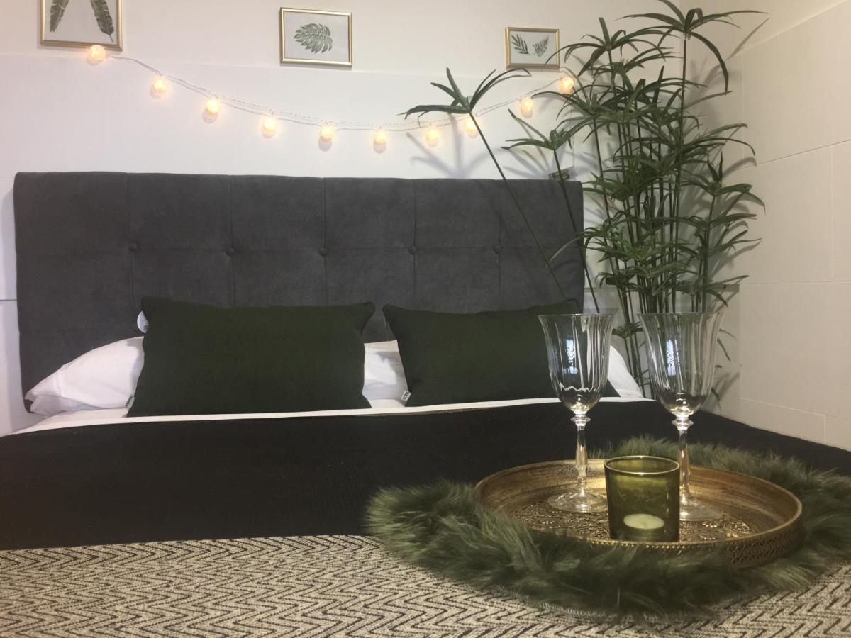 Apartamento Con Piscina Apartman Vigo Kültér fotó